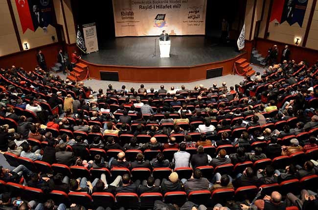 Hilafet Konferansı İstanbul’da gerçekleştirildi